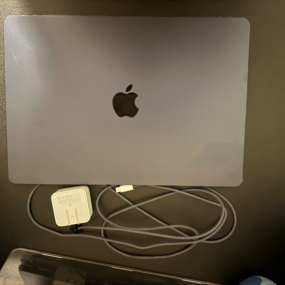 15 inch Apple MacBook Air